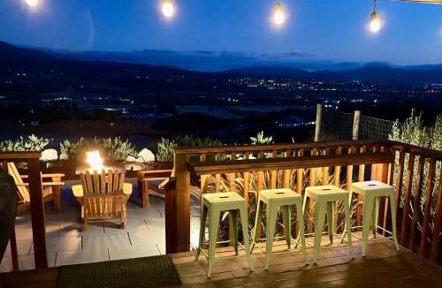 Temecula House | Ultimate View Suite - Spa & Fireplace