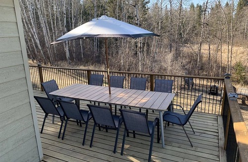 Wasagaming Cottage | Ultimate Wasagaming retreat!
