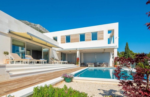 Sveta Nedjelja Villa | Ultra Luxurious Hvar Villa | 5 Bedrooms | Villa Celestia