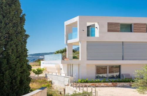 Sveta Nedjelja Villa | Ultra Luxurious Hvar Villa 5 Bedrooms Villa Celestia