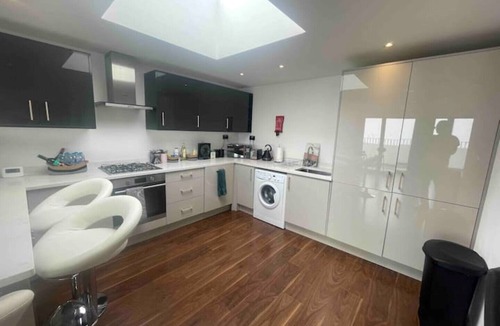 Holland-On-Sea Apartment | Ultra Luxury Beach Penthouse