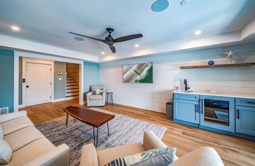 North End Condo | Ultra Luxury BeachFront on Boardwalk with Plunge Pool and Elevator! 6BR/7BA!