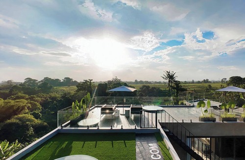 Buduk Villa | Ultra Luxury Space Themed Rocket Villa