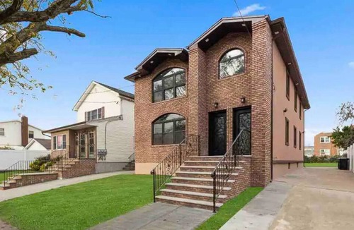 Queens Apartment | Ultra-Modern Apartment in Queens