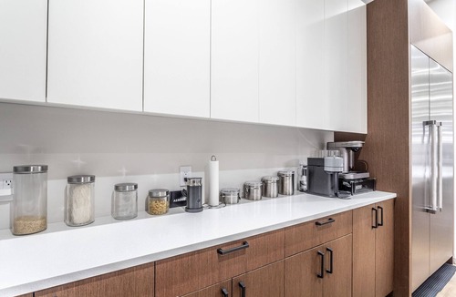 Lavista Park House | Ultra Modern Home With A Pool