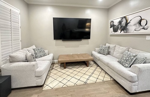 Legacy Town Center North House | Ultra modern townhome in legacy west/ Legacy plano