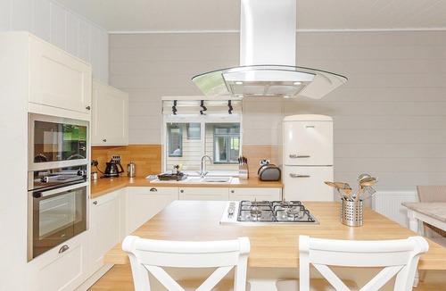 Aysgarth Ski Chalet | Ultra spacious luxurious lodge with great views.