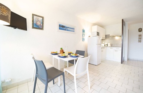 Le Couchant Apartment | Ulysse Plage by Interhome
