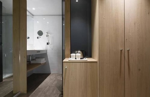 La Ribera Hotel | Uma House by Yurbban Trafalgar