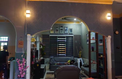 Kampung Petai Bubus House | umah mama