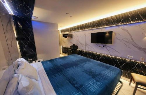 Borough Park Hotel | Umbrella Hotel Brooklyn