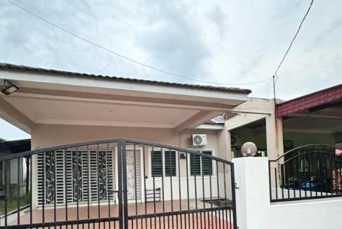 Batu Gajah House | Ummu Homestay 03