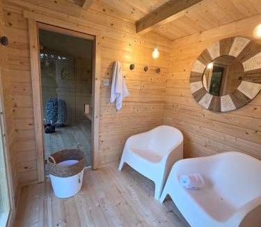 Vieil-Moutier House | Un écrin de nature 14p - Bain Nordique - Sauna en option - Baby foot - Fléchettes - Pétanque