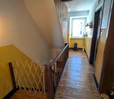 Hinsbourg Apartment | Un étage entier dans une maison