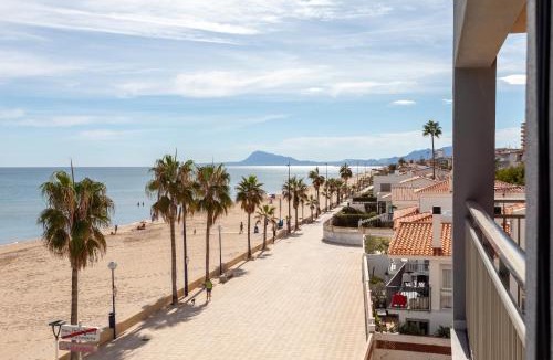 Plaza De La Costera Apartment | Un balcón al mar