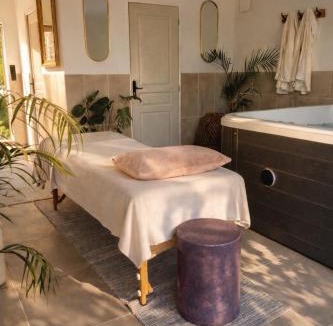 Conteville Ski Chalet | Un Chalet au Verger-Dog friendly-Jacuzzi & Massages