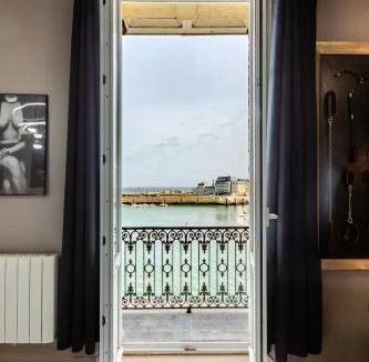 Le Treport Apartment | Un des sens, vue port, Sauna et Spa