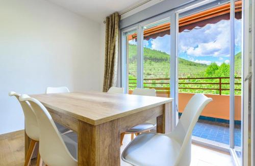 Jerica Apartment | Un endroit accueillant avec vue à Jerica