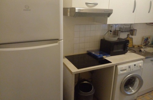 Chatillon Apartment | un Grand Appartement Avec un Sejour et une Chambre Cuisine et wc Tout Equipe