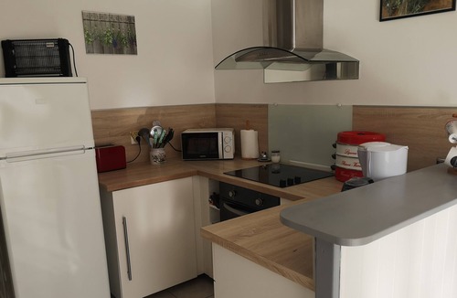 Greoux-les-Bains Cottage | "Un Jardin en Provence"