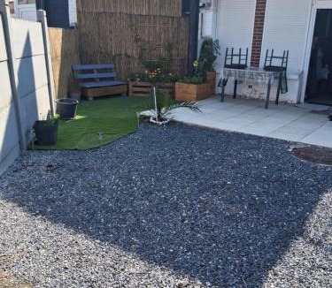 Aulnoye-Aymeries Apartment | Un moment d'évasion