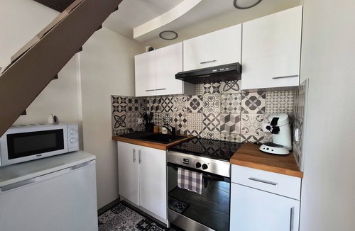 Blere House | "Un Oasis de Tranquillité en Plein Centre Ville"