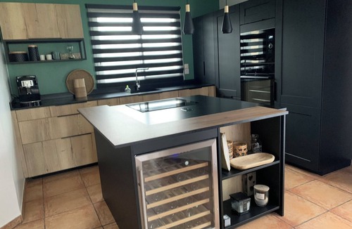 Roaillan House | Un Petit Coin de Paradis