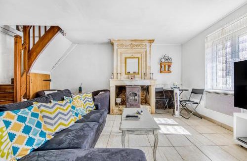 Saint-Ciers-sur-Gironde House | Un Petit Toit À La Campagne Vacance