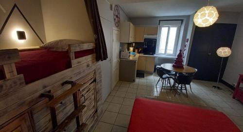 Ax-les-Thermes Apartment | Un petit studio à la montagne