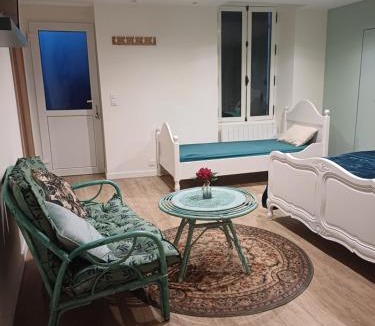 Banville House | un petit studio moderne et conviviale