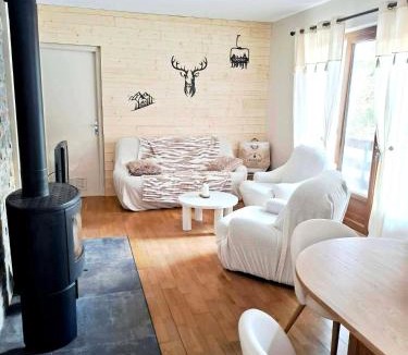 Boutx Ski Chalet | Un refuge chaleureux au cœur du Mourtis