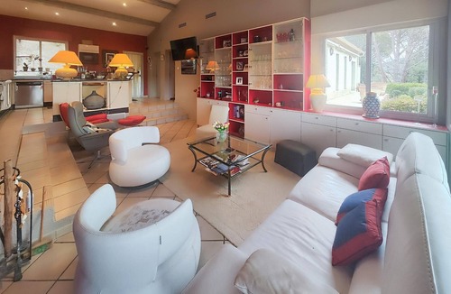 Cessenon-sur-Orb House | UN VERITABLE HAVRE DE PAIX