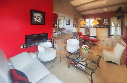 Cessenon-sur-Orb House | UN VERITABLE HAVRE DE PAIX