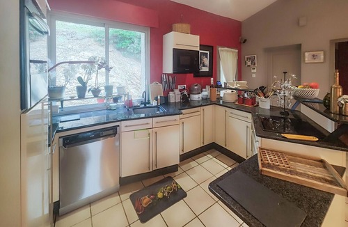 Cessenon-sur-Orb House | UN VERITABLE HAVRE DE PAIX