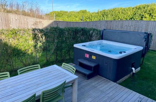 Carbis Bay House | Una, Lodge 73