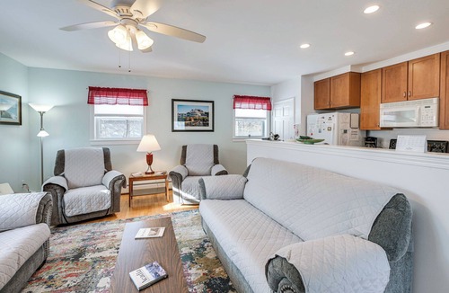 Bar Harbor Condo | Unbeatable Downtown Location! Bar Harbor Apt