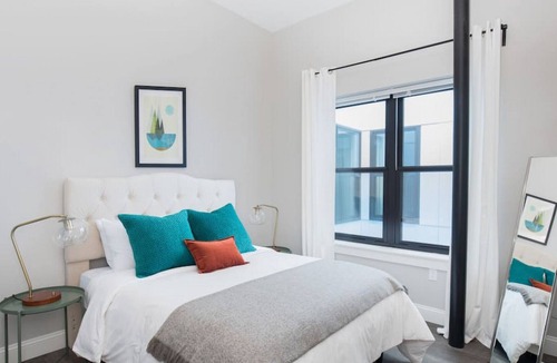 Downtown Boston Apartment | Unbeatable Location | 4bed Loft | Parking Optional