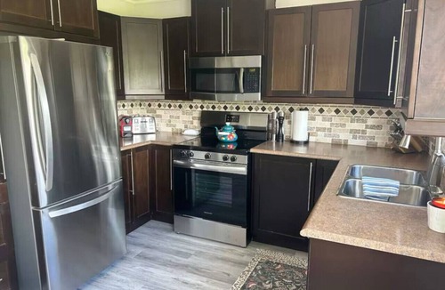 Longlac Apartment | Uncrowded entire 3 bedroom unit!