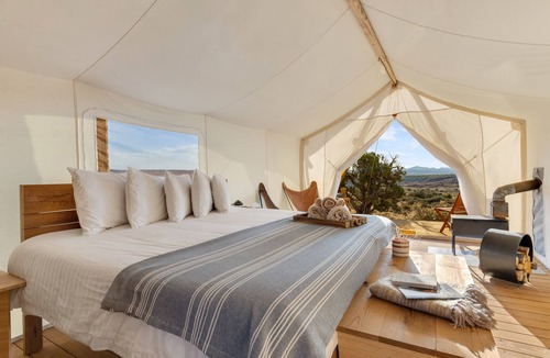 Valle Cabin | Under Canvas Grand Canyon