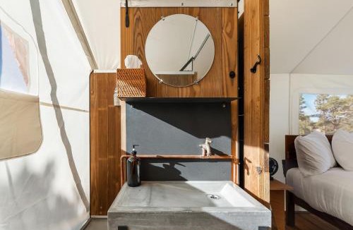 Dalton Other | Under Canvas White Mountains