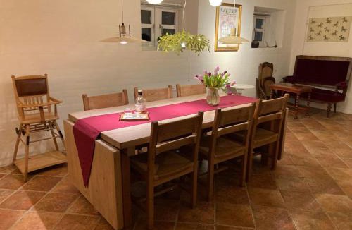 Them Bed & Breakfast | Under Regnbuen, dit fristed på Hærvejen