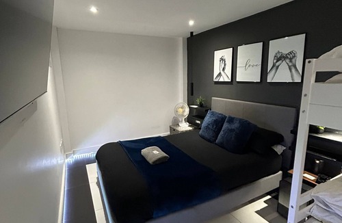 Thornton Apartment | Under the Influence Annex Sleeps 4