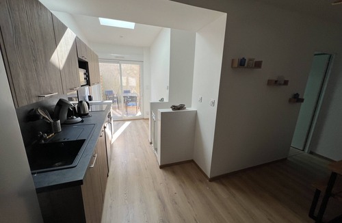 Boulogne-Centre Apartment | Under the Sea: 4–6 people, terrace, spa