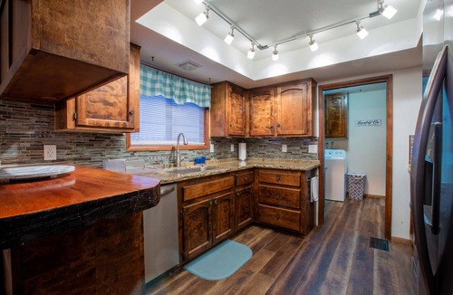 Big Bear City Cabin | Under the Stars, 1 Night Free!