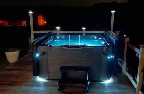 Etna House | Under The Stars Near Cornell & Cortland: Hot Tub, Pickleball & Fire Pit