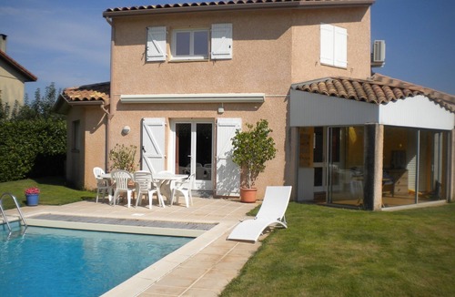 Saint-Simon House | Under the sun of South West France.