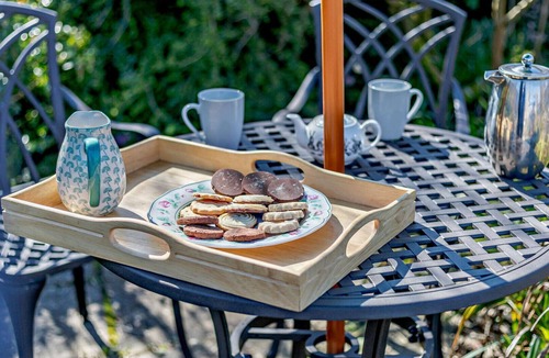 Foolow House | Undercroft - Two Bedroom House, Sleeps 4