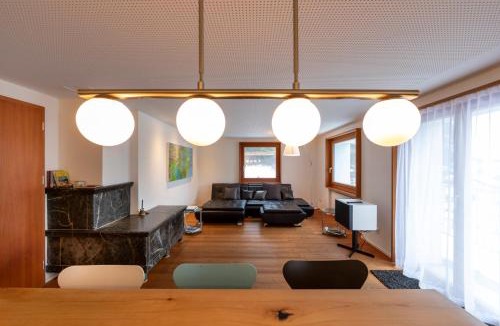 Andermatt House | UnderDach Holiday House