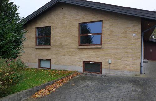 Randers Apartment | Underetage i Dronningborgvilla