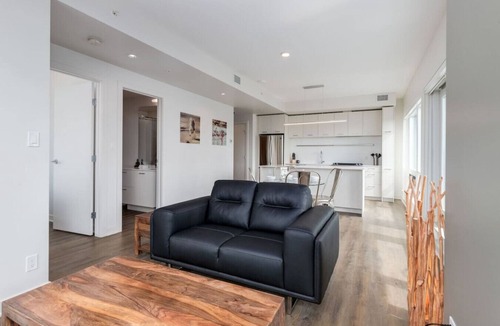 Beltline Apartment | Underwood 1B with Den